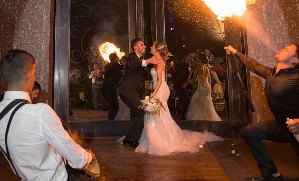 The Best Wedding Entrance Ideas for Bridal Party
