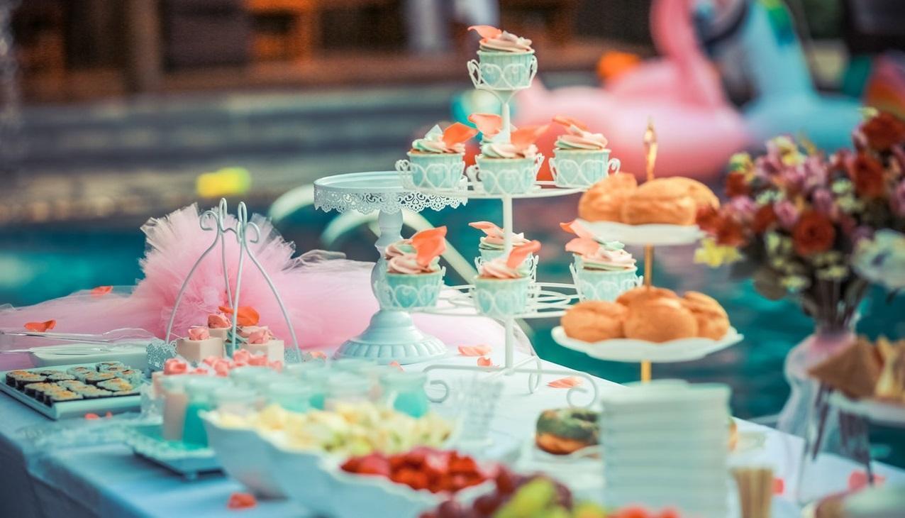 Wedding Food Stations: The Best Wedding Catering Ideas