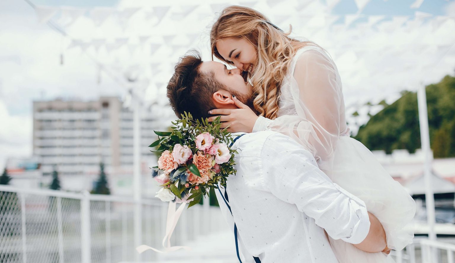 5 Unique Wedding Trends Couples Need to Know About in 2020