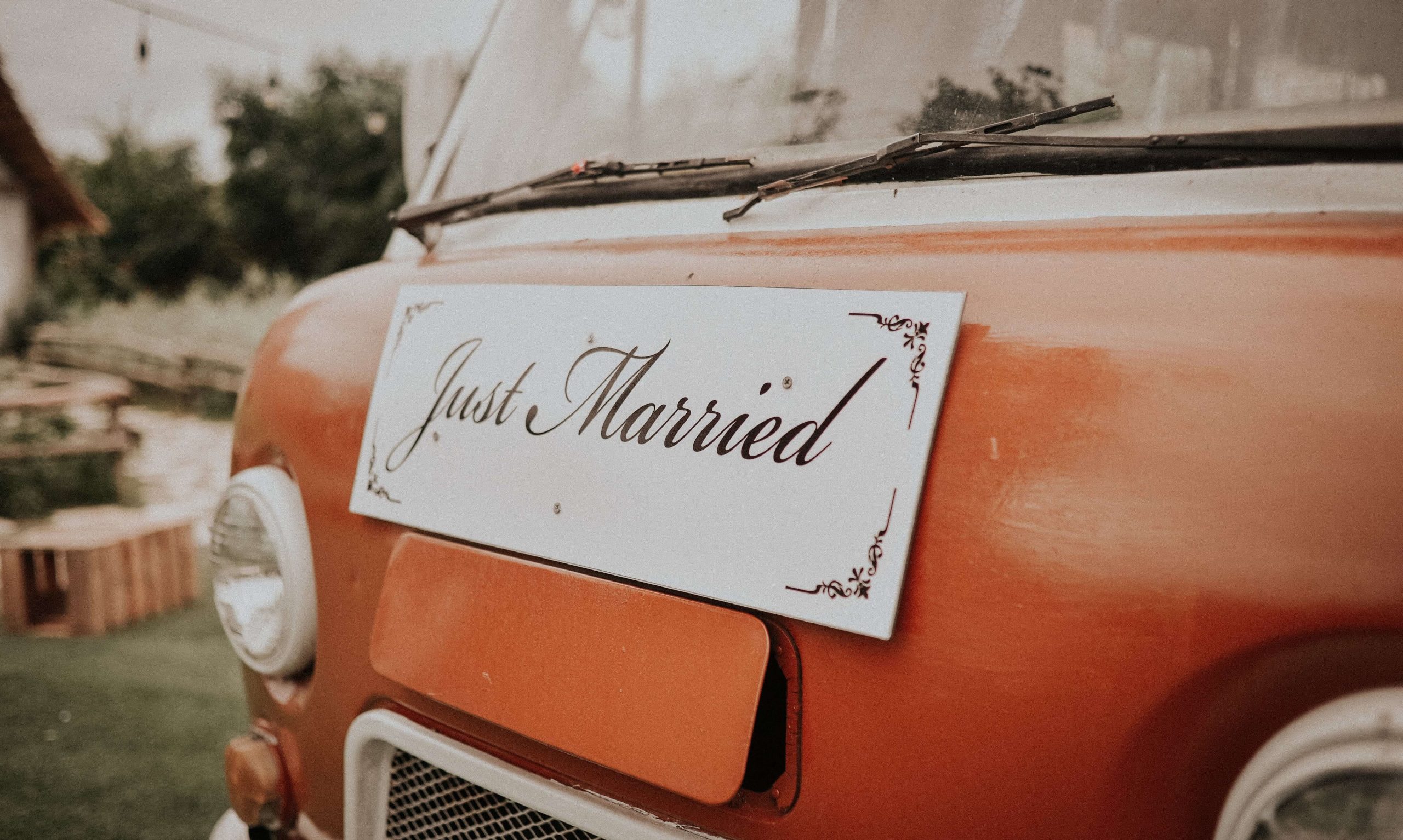 Top 5 Must-Read Advice for Newlywed Couples