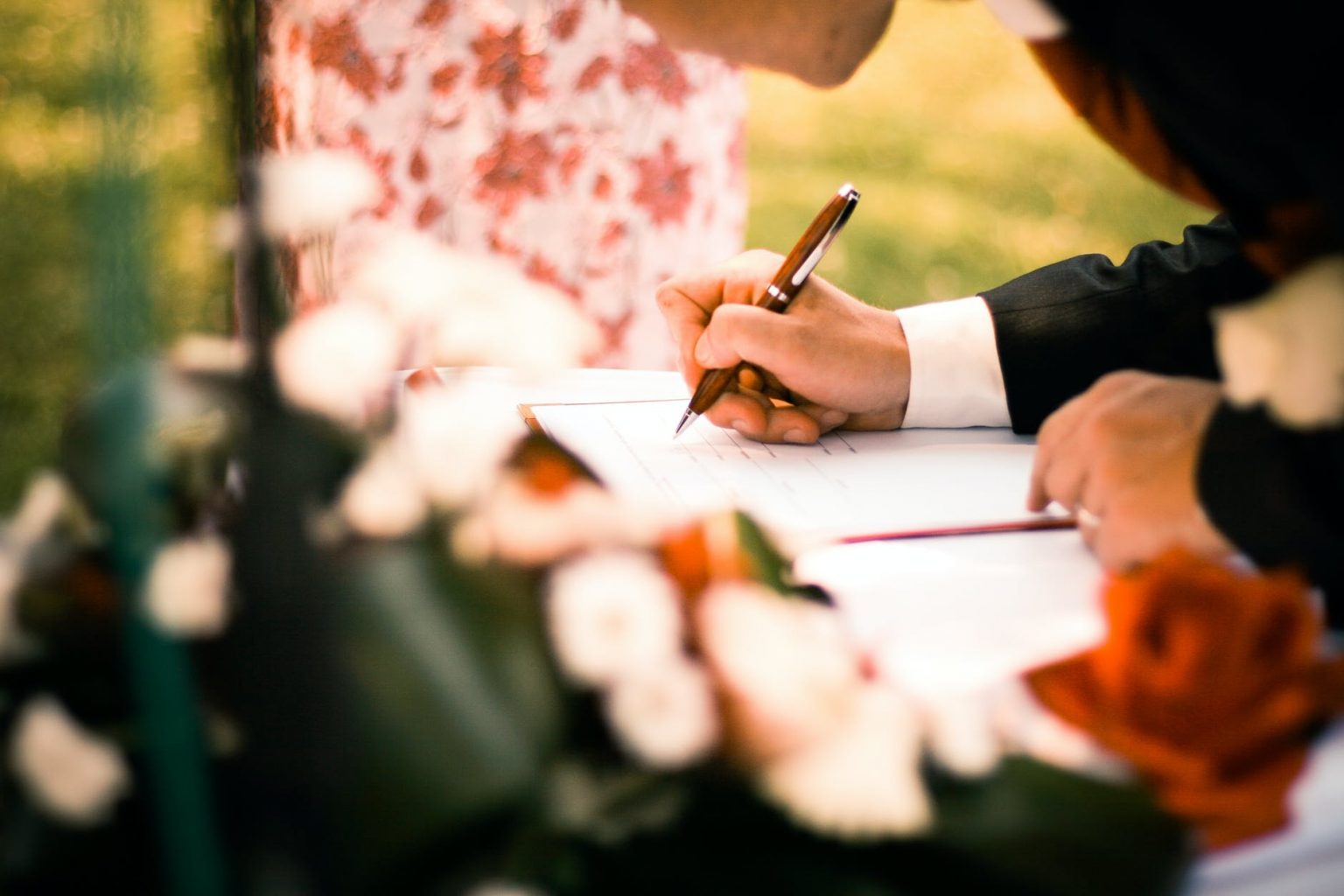 Everything You Need To Know About Wedding Venue Contracts