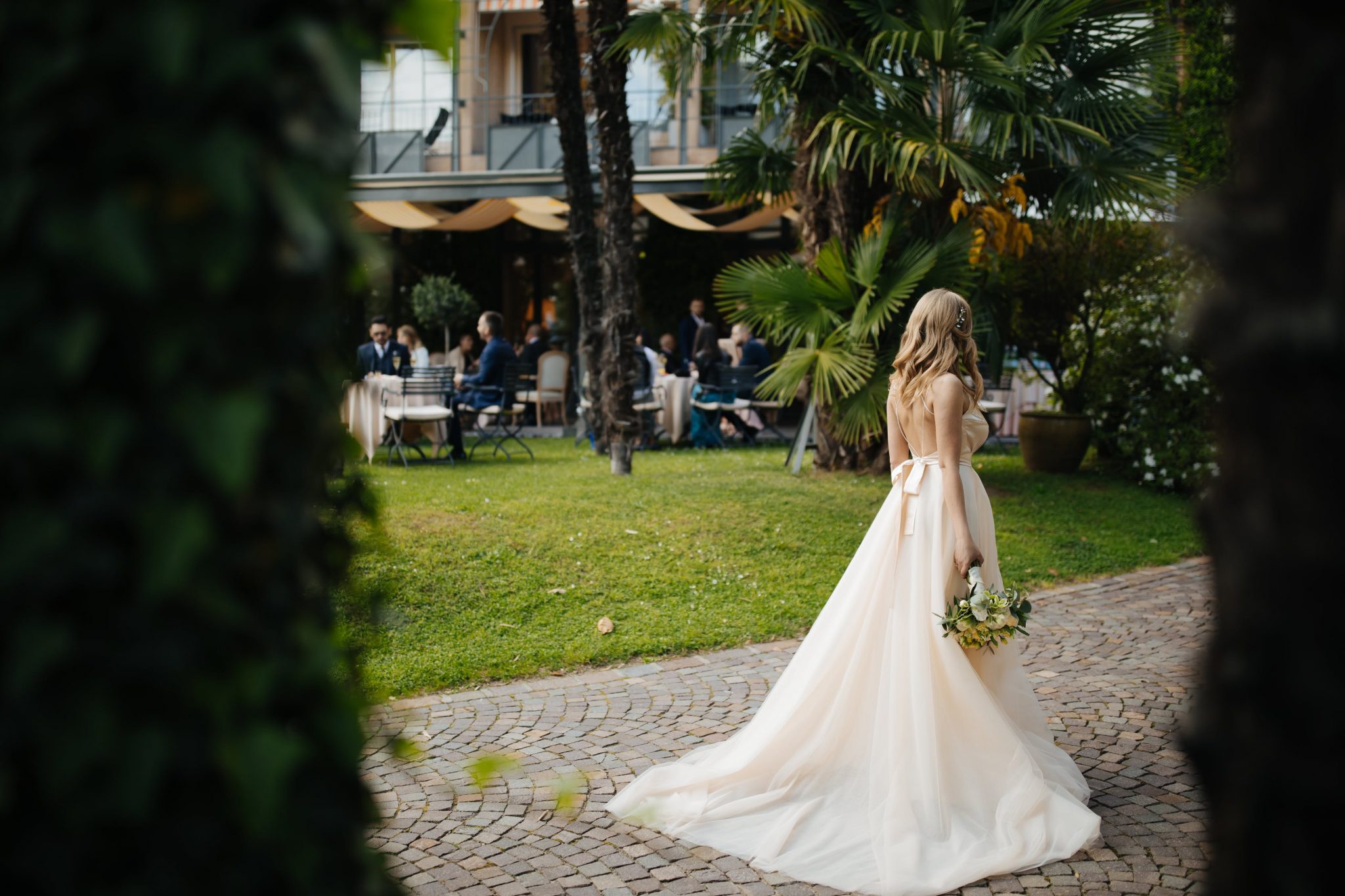How To Determine The Right Venue Size For Your Wedding