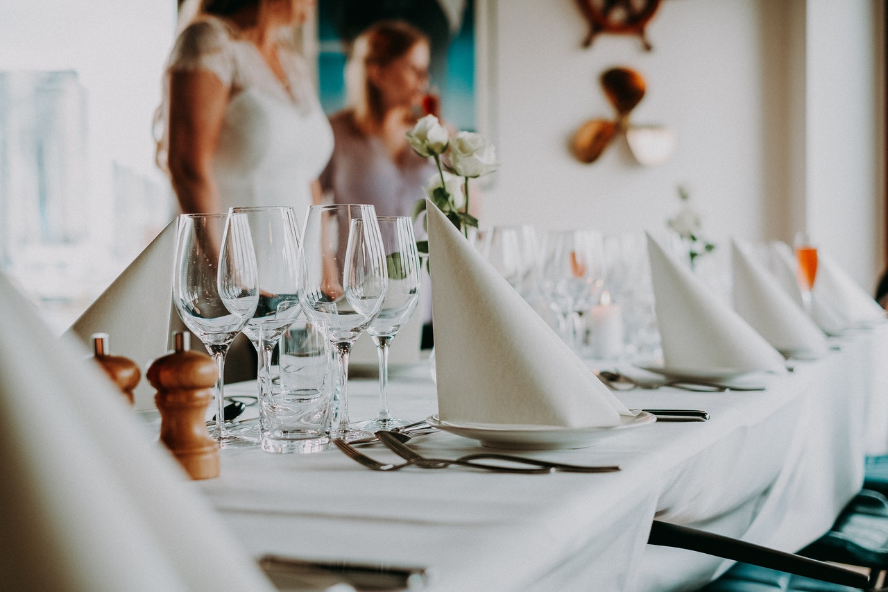 The Pros And Cons Of Using A Venue’s Wedding Coordinator
