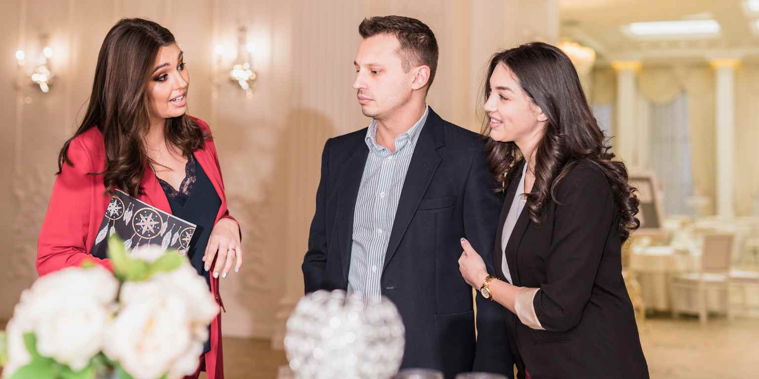 What Type of Questions Should I Ask When Looking at Wedding Venues?
