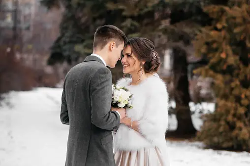 Unexpected Perks of a Winter Wedding